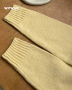 Cárdigan elegante minimalista