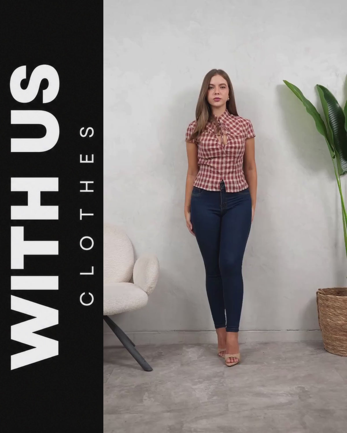 Camisa a cuadros minimalista